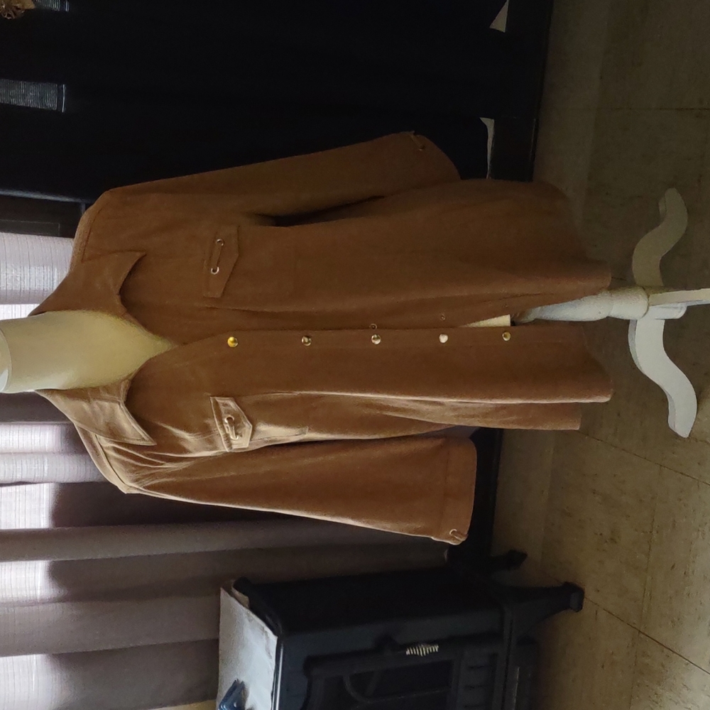 JM Collection Front snap shirt